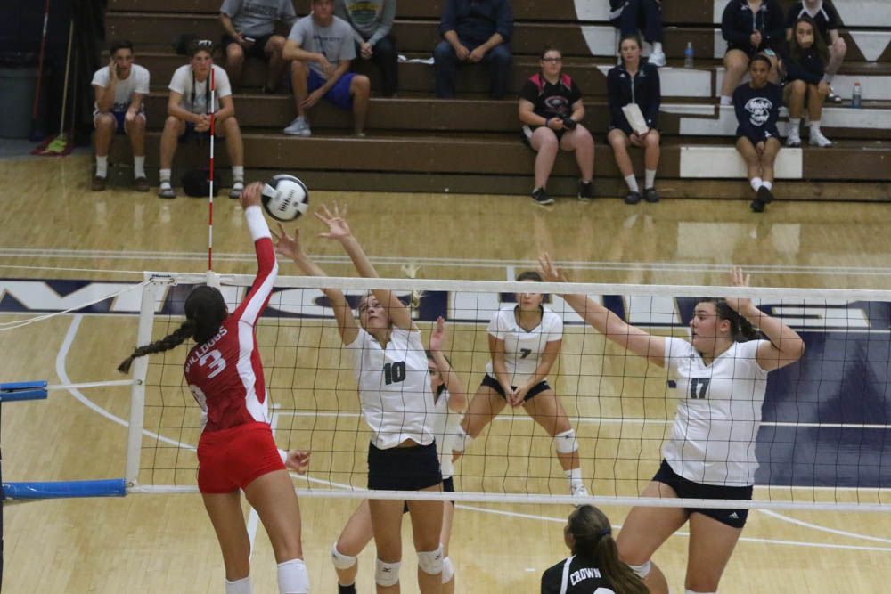 Gallery: Girls volleyball - Crown Point at Michigan City